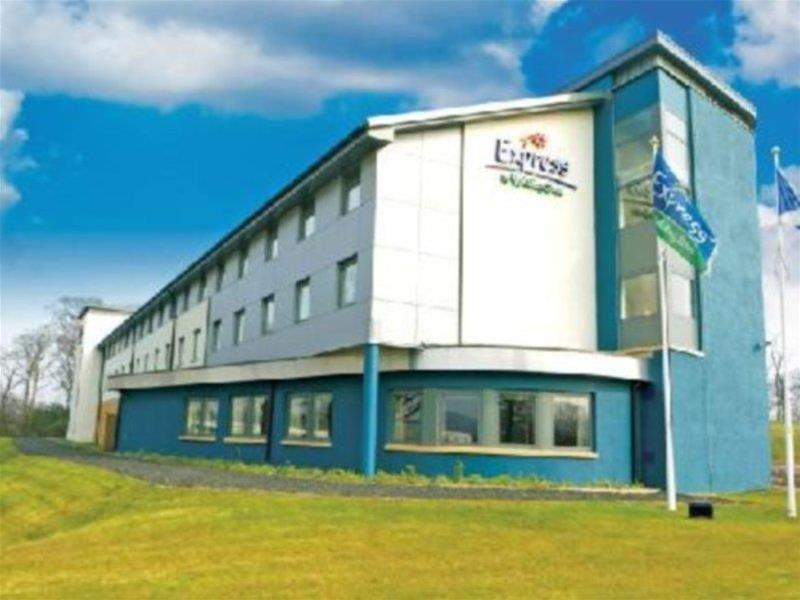 Holiday Inn Express Dunfermline By Ihg Ngoại thất bức ảnh